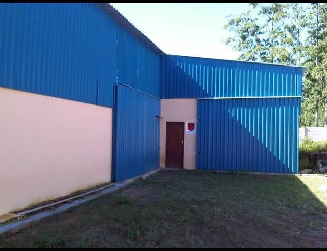428M² FACTORY FOR SALE IN UVONGO